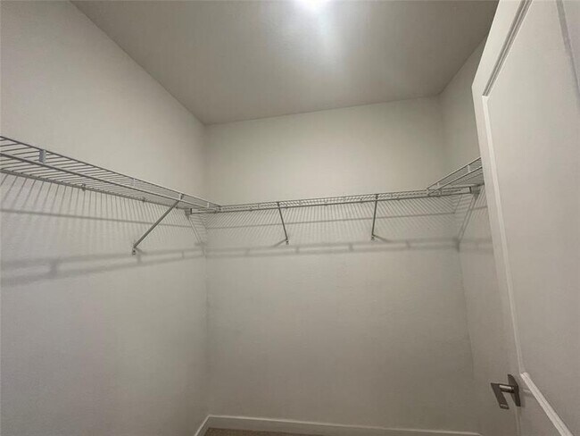 Building Photo - 1230 NW 208th St