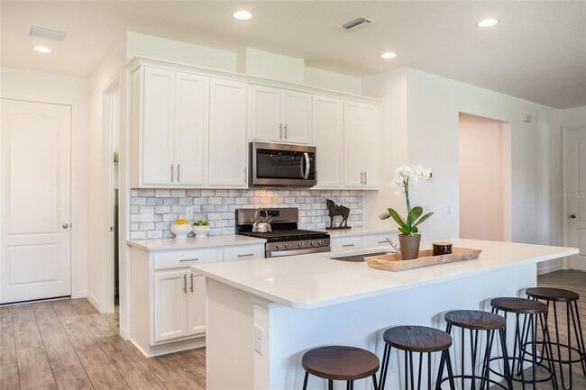 Building Photo - 4919 Tobermory Way