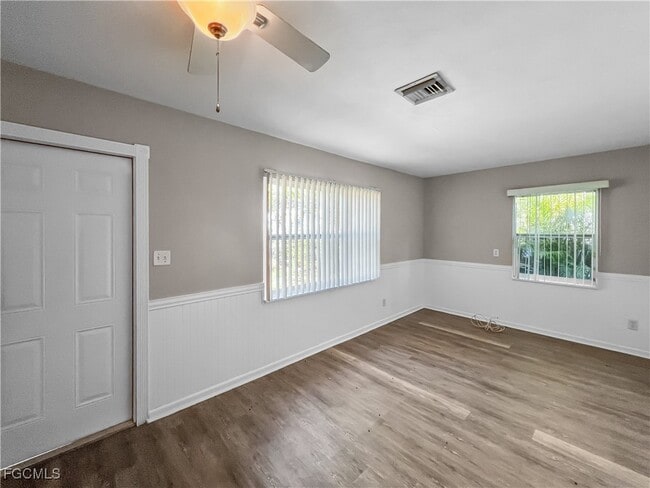 Building Photo - 1918 Grace Ave