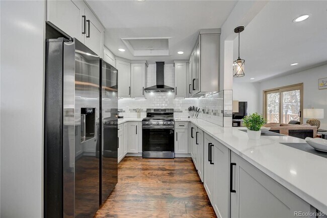 Building Photo - GORGEOUS HOME IN COAL CREEK CANYON ON 4.85 ACRES! RENT, BUY, OR RENT TO OWN!