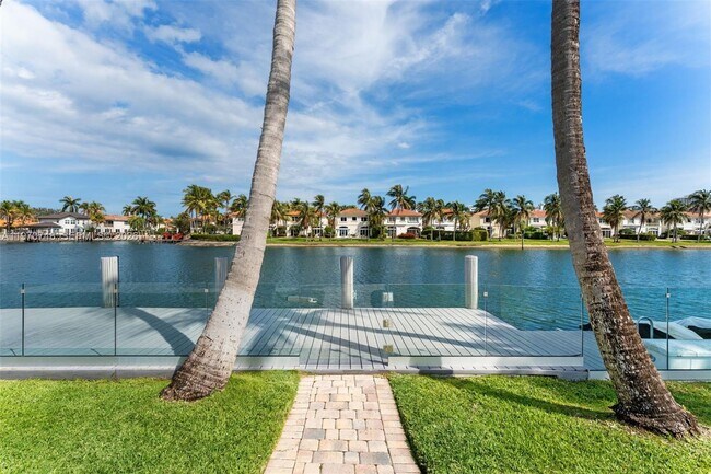 Building Photo - 1525 Diplomat Pkwy