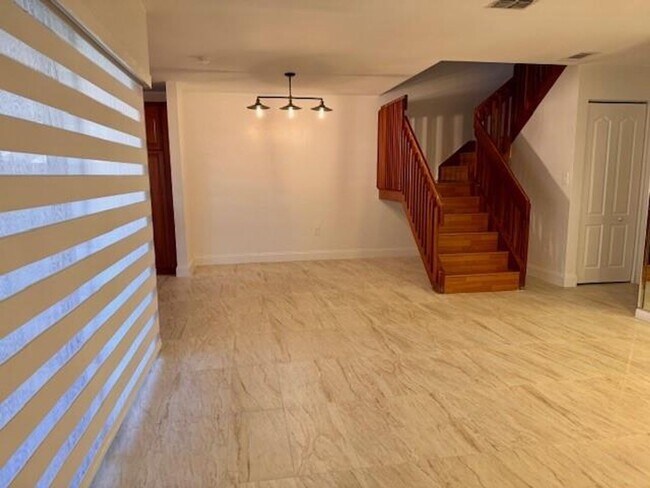 Building Photo - 11202 SW 132nd Ct W