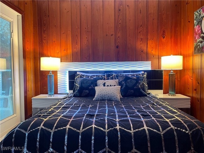 Building Photo - 317 Nature View Ct