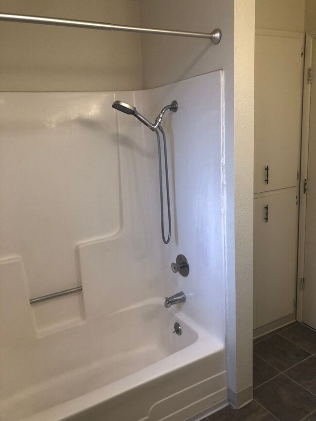 Building Photo - purvis02