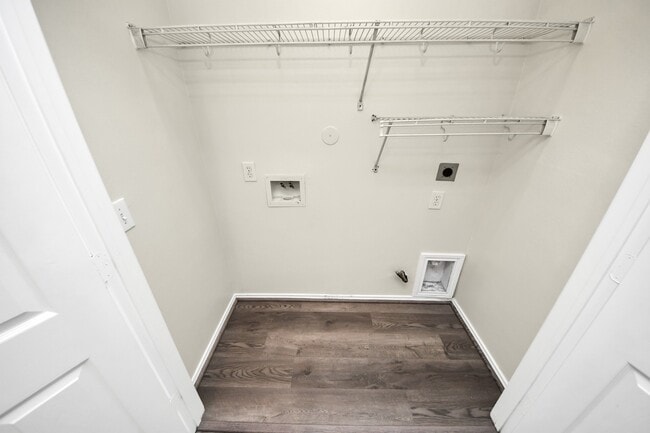 Building Photo - 2034 Rustling Trees Way