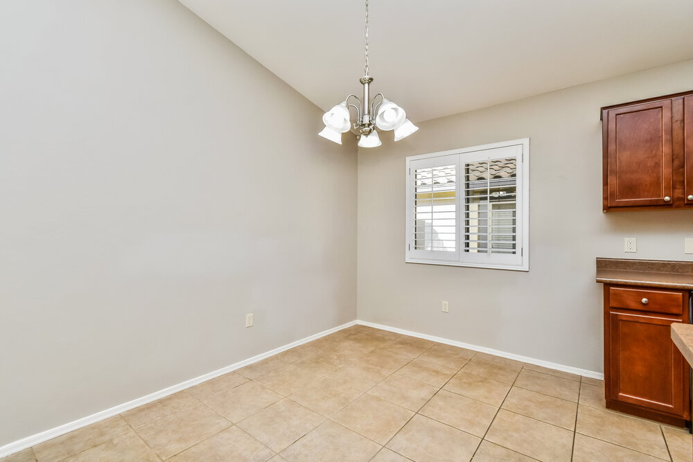 Building Photo - 624 W Calle MAROJO