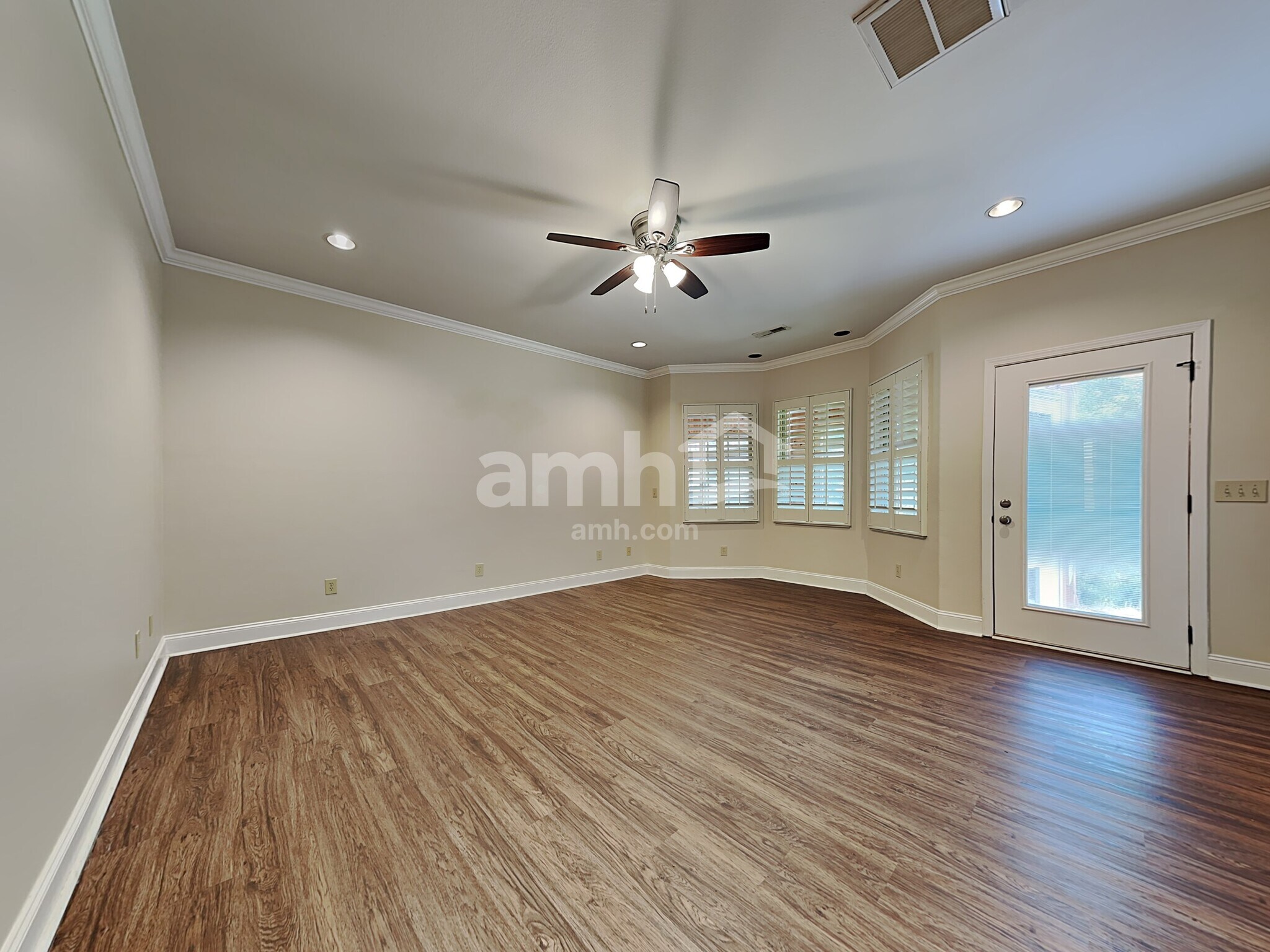 Building Photo - 1414 Caleb Trl