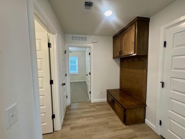 Building Photo - 3121 Mt Nebo Dr