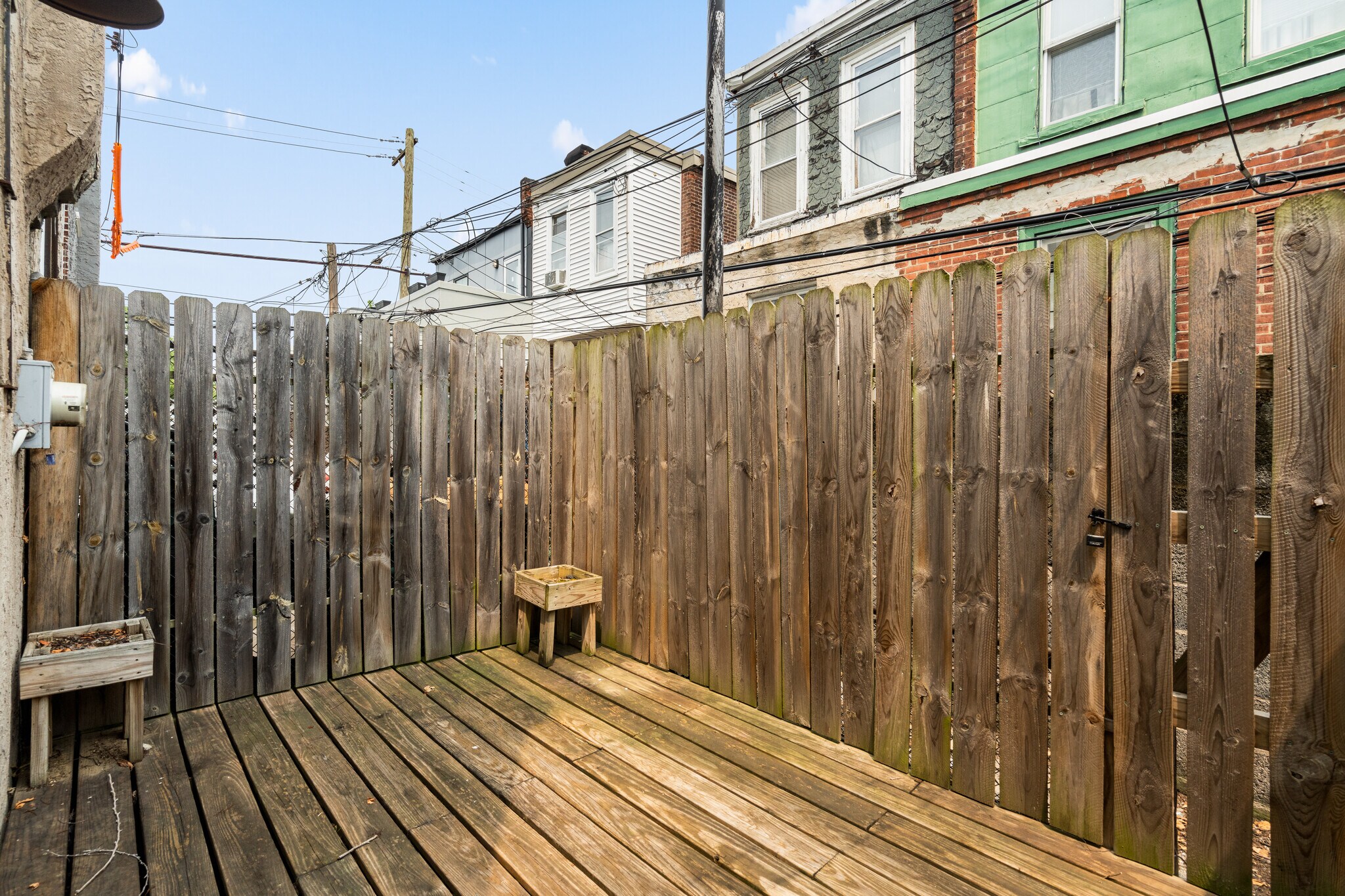 Building Photo - 1457 N Corlies St
