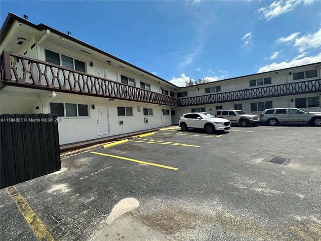 Building Photo - 12101 Griffing Blvd