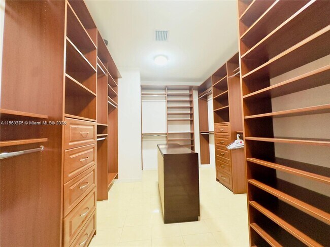 Building Photo - 2803 SW 156th Ave