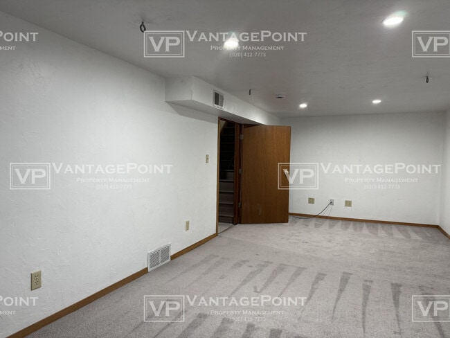 Building Photo - 1838 12th Ave