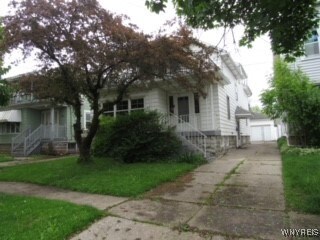 Primary Photo - 157 Springville Ave