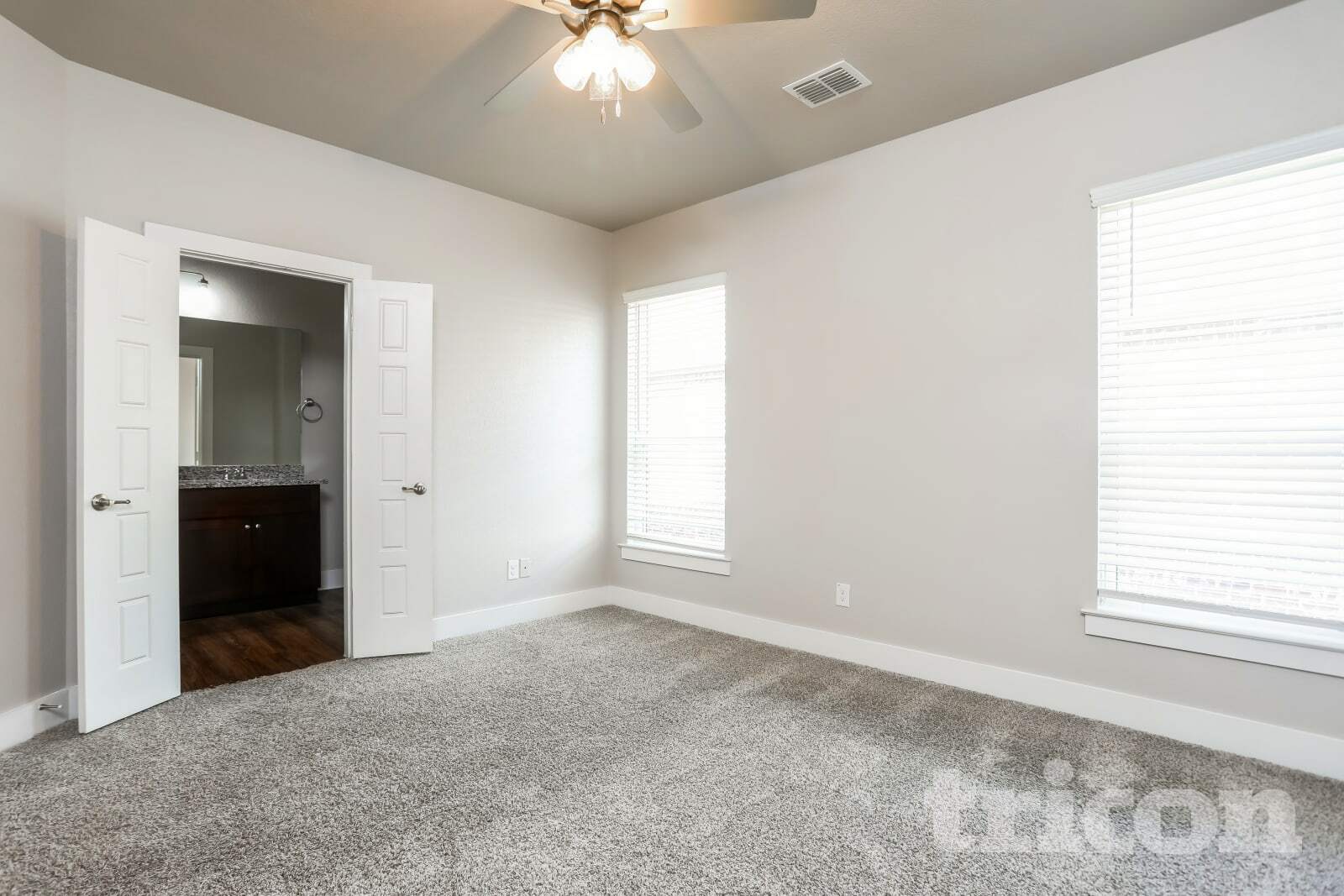 Building Photo - 10114 Ft Brown Trl