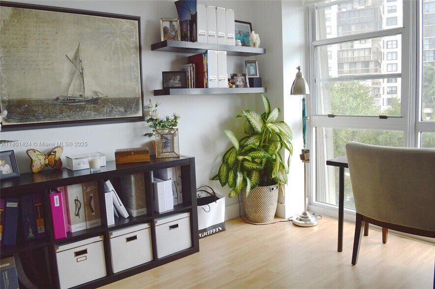 Building Photo - 2451 Brickell Ave