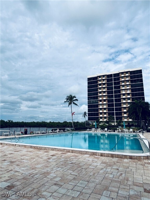 Building Photo - 15 Bluebill Ave