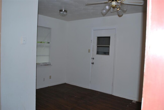 Building Photo - 3809 Titan Trail