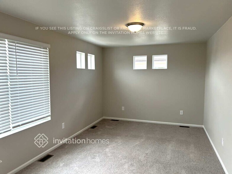 Building Photo - 9294 Oro City Loop