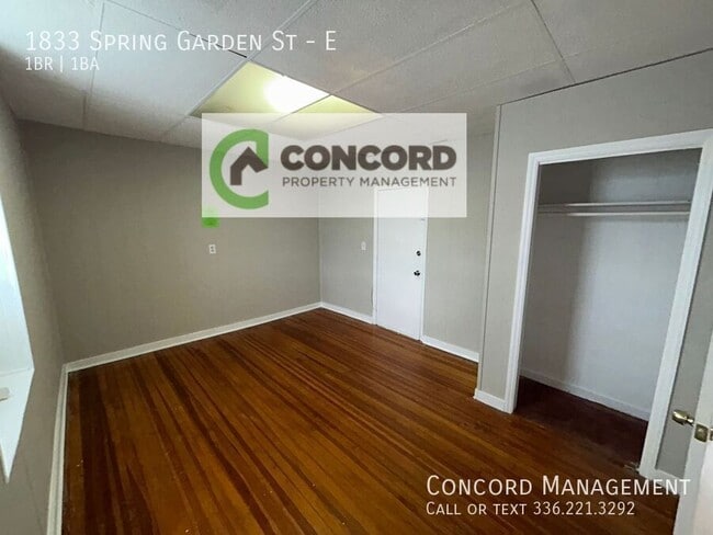 Building Photo - 1833 Spring Garden St