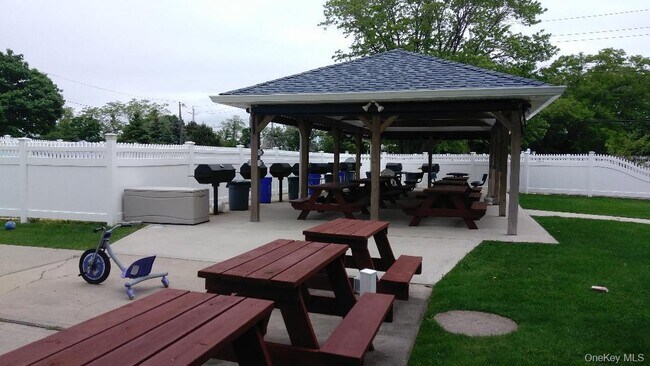 Building Photo - 52325 County Rd 48