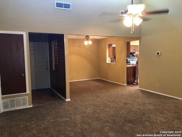 Building Photo - 8515 Springline St