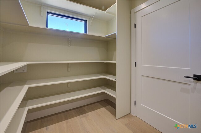 Building Photo - 2934 Colleen Dr