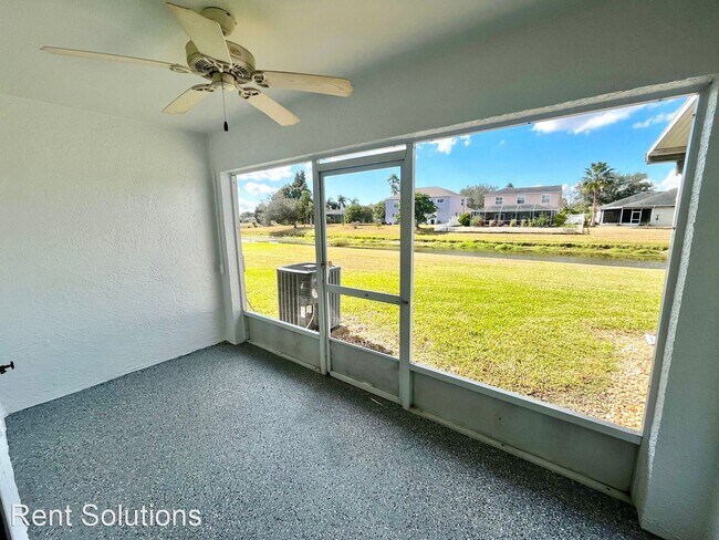 Building Photo - 2 br, 2.5 bath House - 715 Kensington Lake...