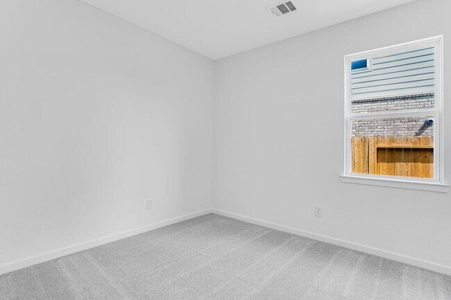 Building Photo - 9735 Bixby Crk Dr