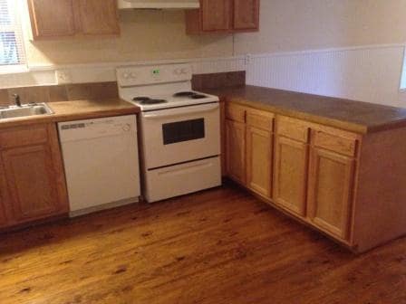 Building Photo - 2057 Knottingham Pl