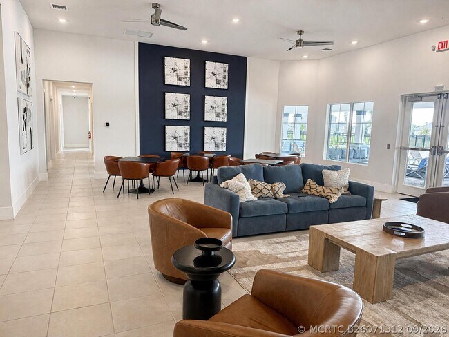 Building Photo - 8172 Cobblestone Dr