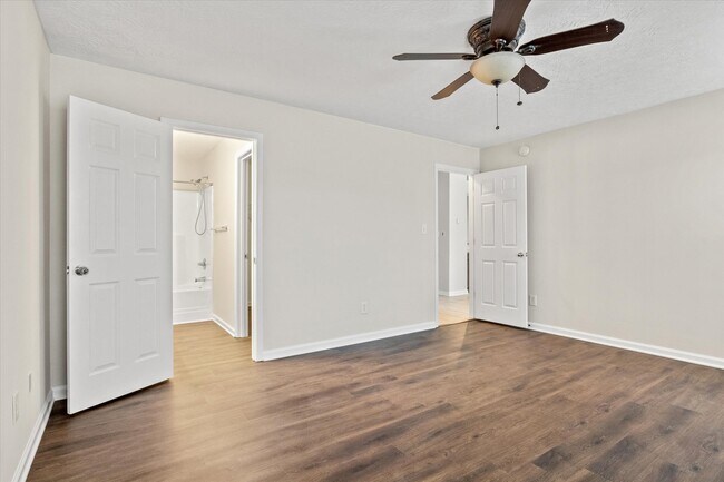 Building Photo - 3084 River Run Trail