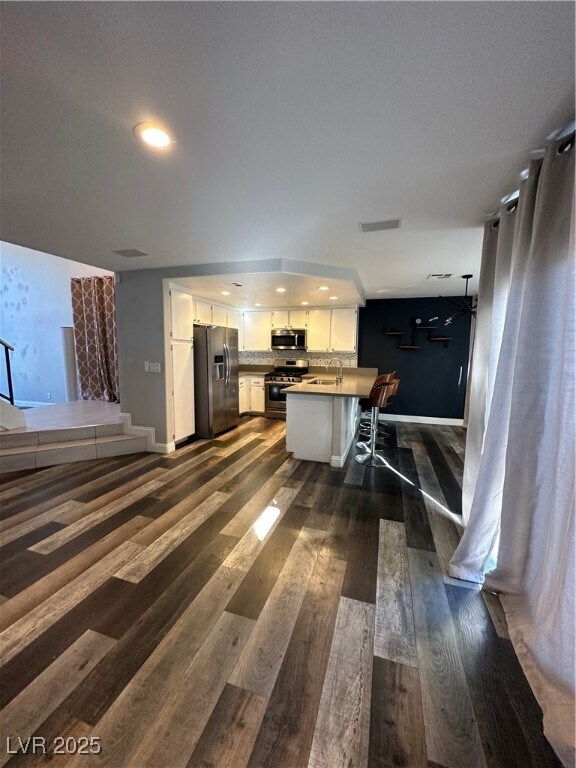 Building Photo - 8633 Caribbean Ct