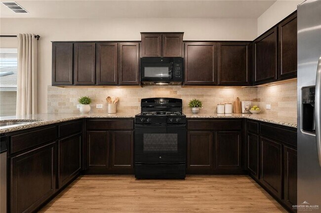 Building Photo - 9827 Marbach Pass