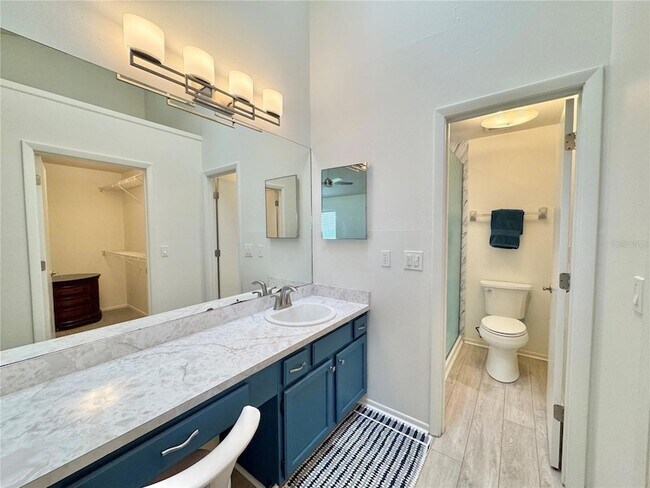 Building Photo - 715 Magnolia Pl