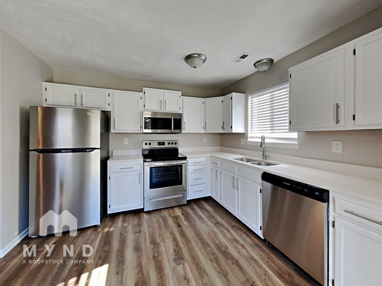 Building Photo - 5758 Prestonwood Dr