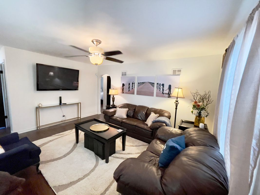 Building Photo - 2559 W 46th Ave