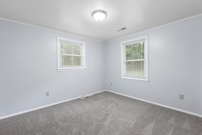 Building Photo - 7155 Gatewood Rd