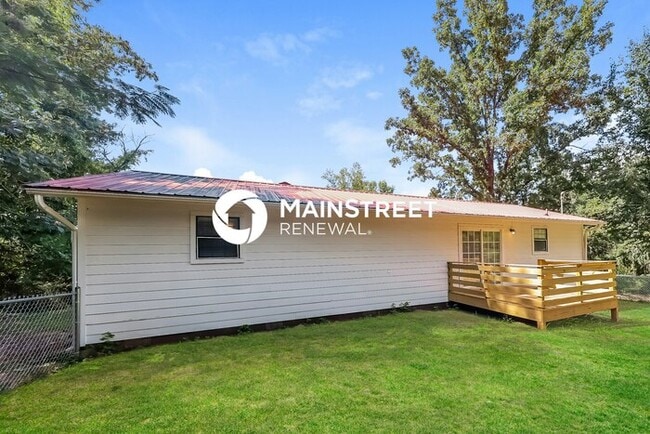 Building Photo - 3 Bedroom Pet-Friendly Home in MCCALLA, AL with Main Street Renewal