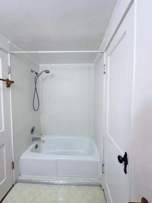 Building Photo - 137 N Tremont St