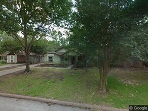 Building Photo - 25110 Firewood Ln