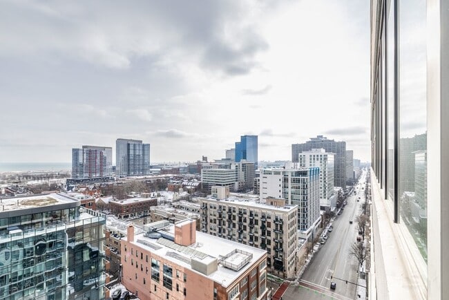 Building Photo - 1720 S Michigan Ave