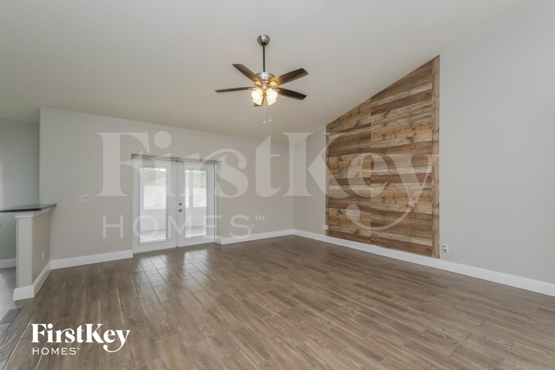 Building Photo - 7536 Regents Garden Way