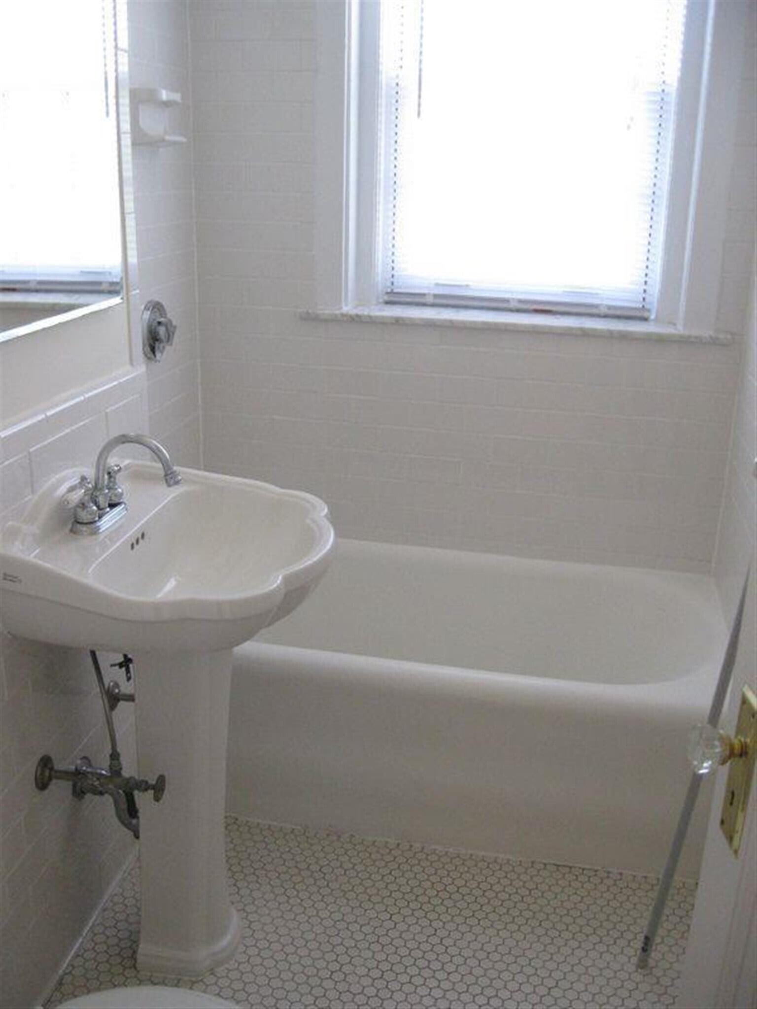 Building Photo - 361 Harvard St