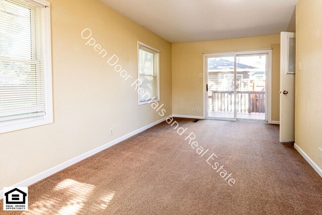 Building Photo - 3 bedroom home now available