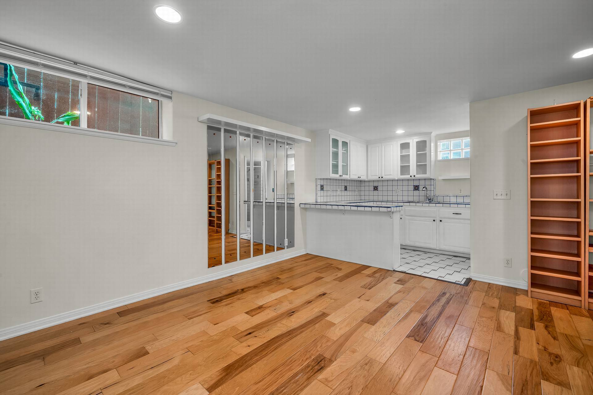 Building Photo - 4113 Highland Ave