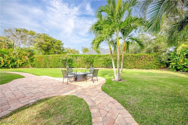 Building Photo - 2003 Timberline Dr