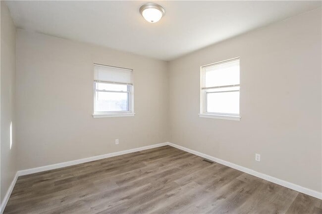 Building Photo - 1813 Ronald St