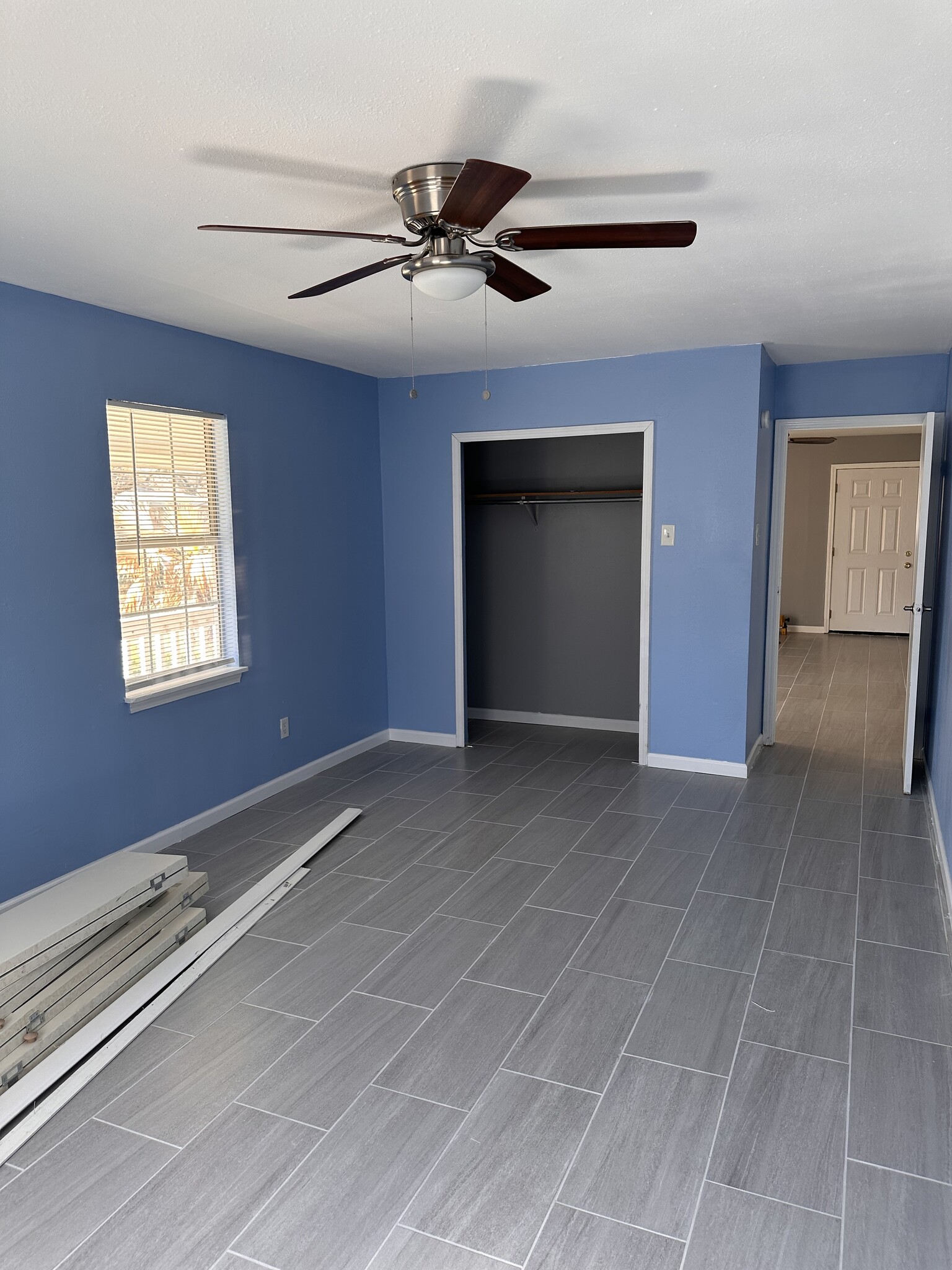 Room #2 - 343 Village Dr