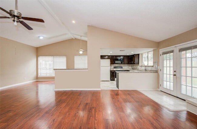 Building Photo - 15823 Ruppstock Dr