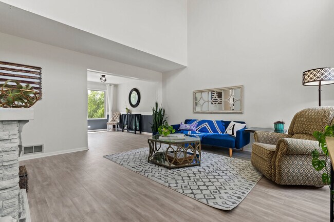 Building Photo - 257 Indian Ridge Ln